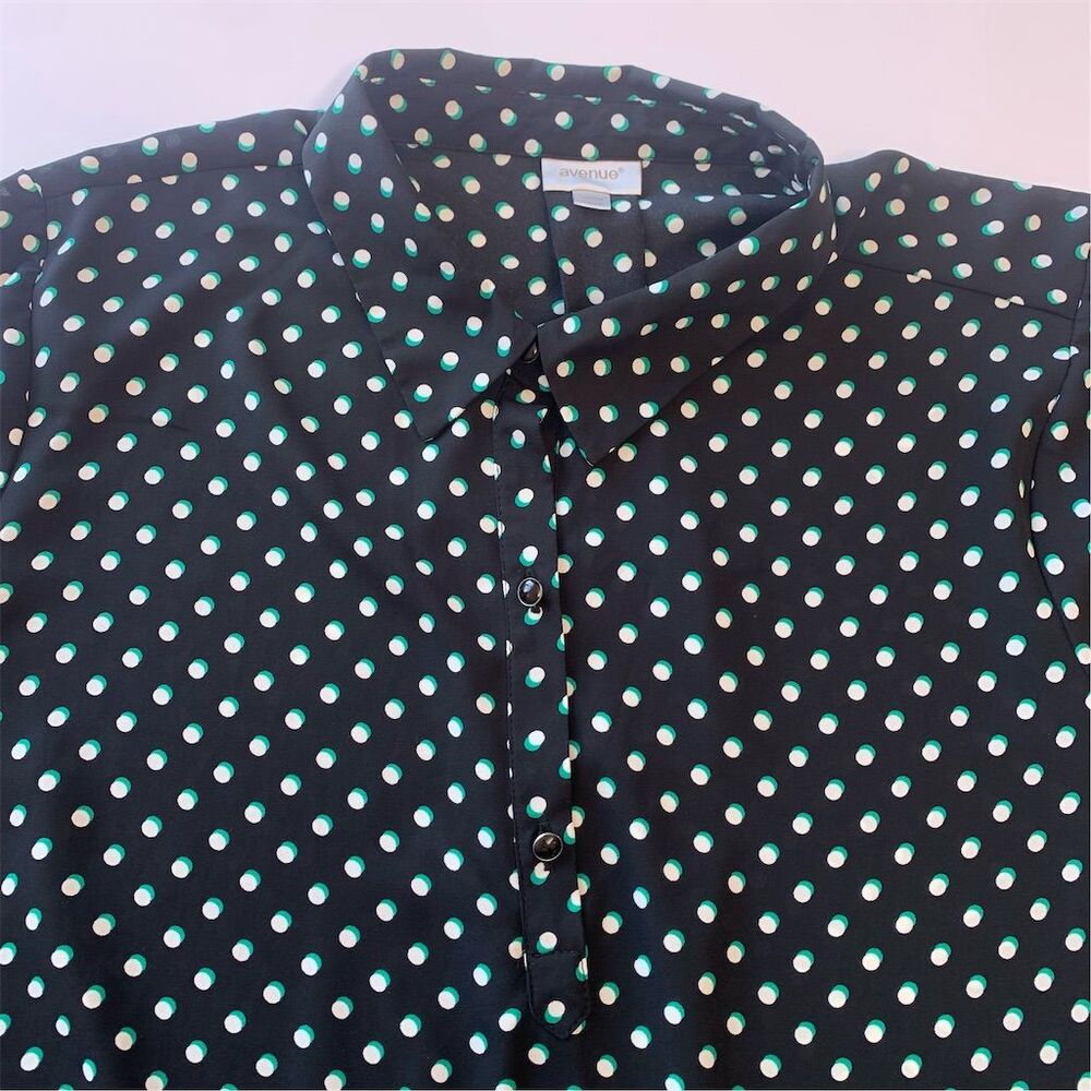 Avenue Women's Plus Size‎ 22/24 Polka Dot Button-Up Shirt Multicolor